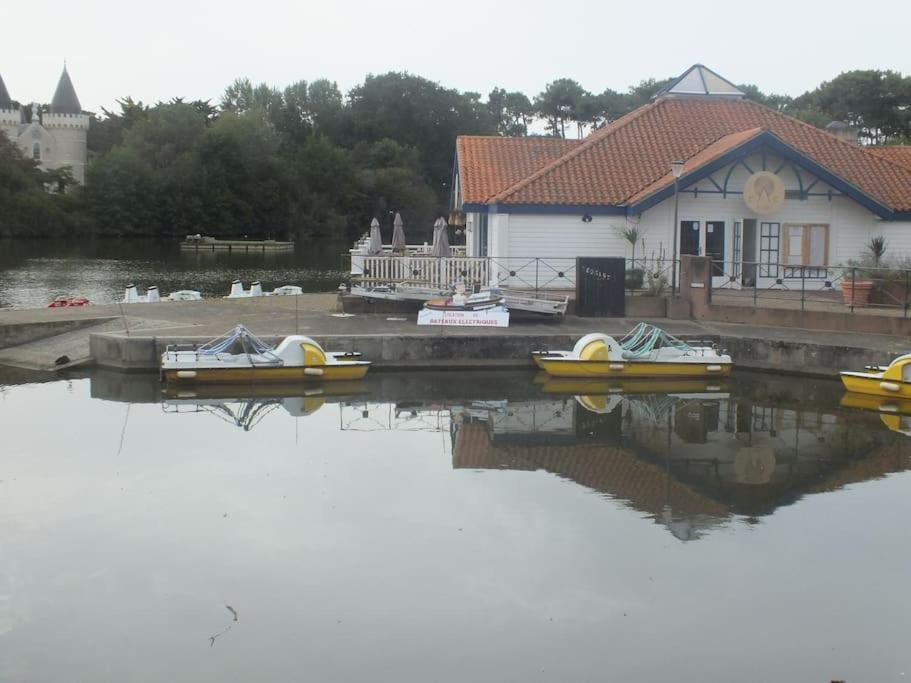 La Rotonde A Port Bourgenay * Talmont-Saint-Hilaire
